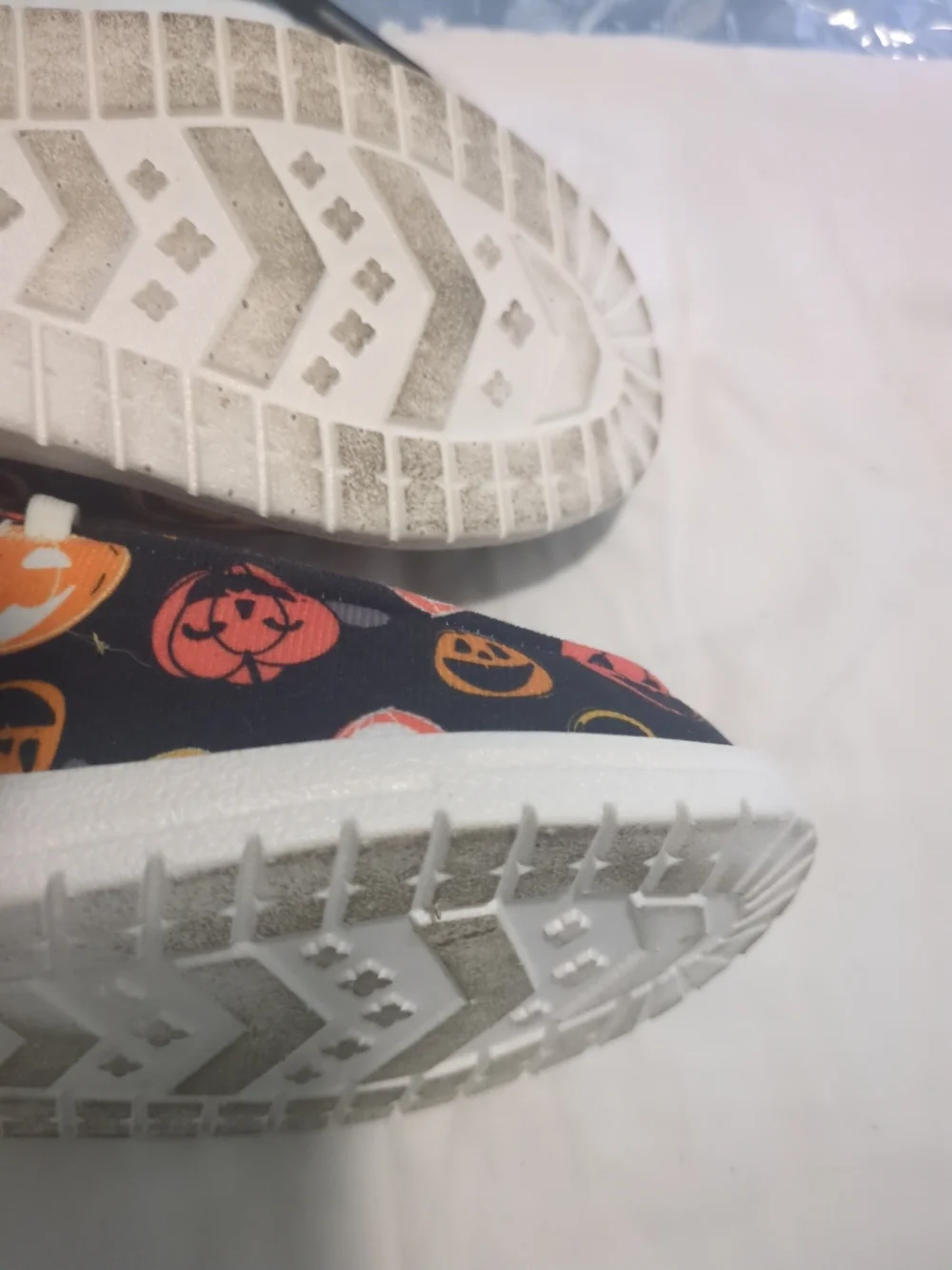 Ladies Black Halloween Pumpkin Print Slip-On Shoes